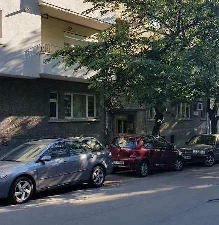 Селена 3 * 瓦爾納